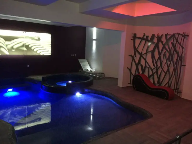 Motel Aranjuez CDMX Suite con Alberca